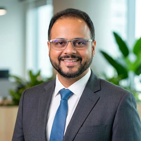 Dr. Tejas Deshpande, International Strategy and Business Management Professional